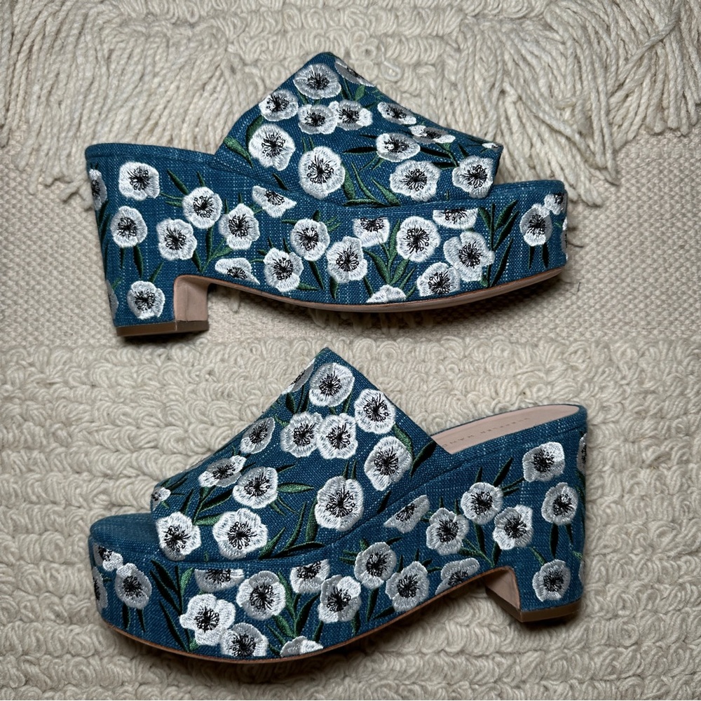 LOEFFLER RANDALL blue and white floral embroidered Amara platform sandals 10 NEW - Picture 5 of 10